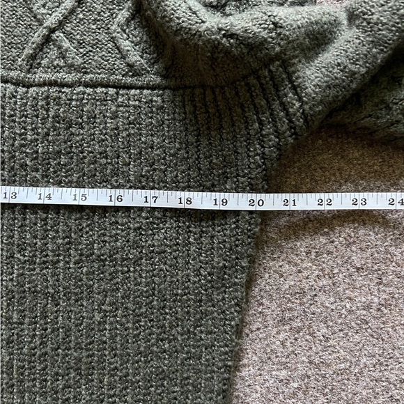 American Eagle Outfitters Mock Neck Green Cable Knit Long Sleeve Sweater Mens S - Picture 12 of 12